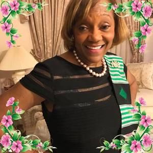 Meet your Posher, Jacqueline